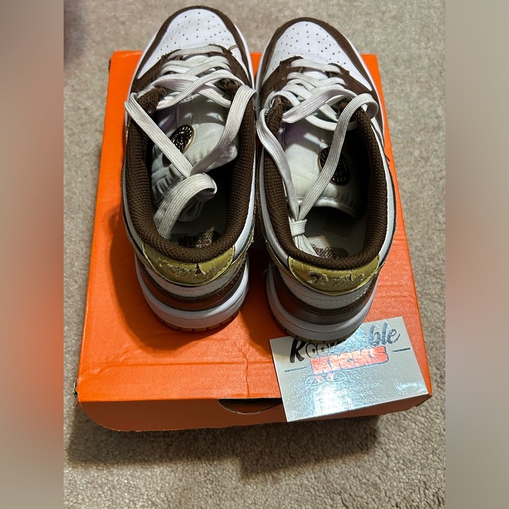Nike Dunk Low - Picture 3 of 5